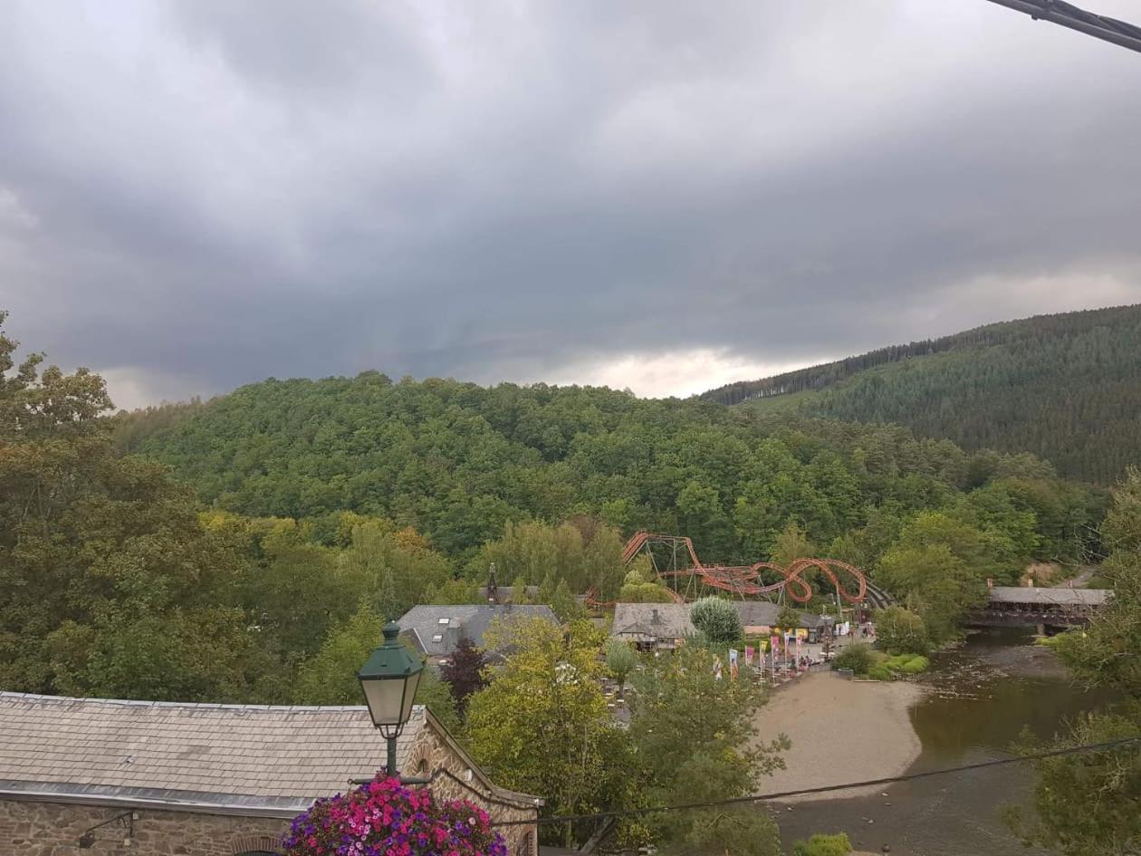 Au Sommet De La Cascade Hotel Stavelot Buitenkant foto